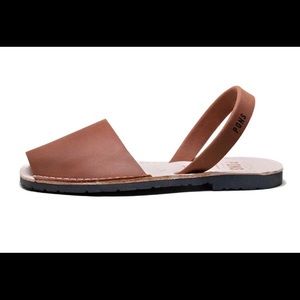 PONS Authentic Brown Sandal